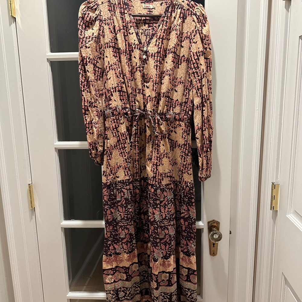 Faherty Long Sleeve Dress in Beige and Burgundy